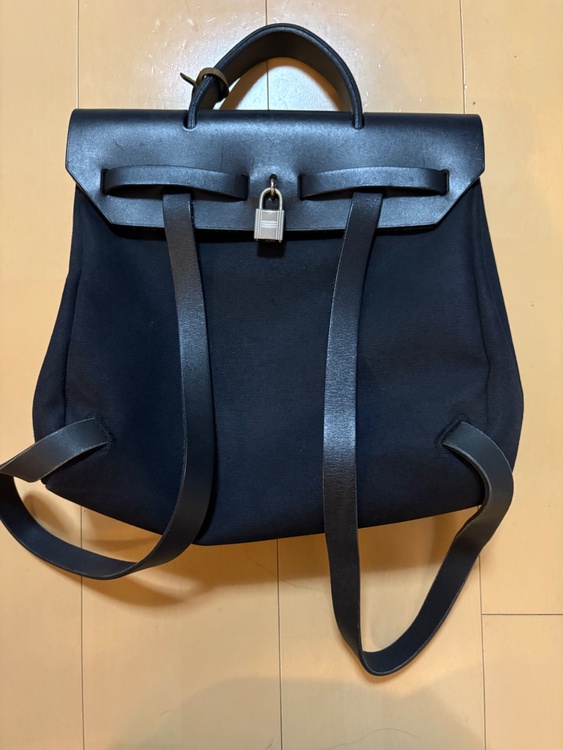 エルメス エールバッグ （ブランドバッグ）の商品画像 - 査定依頼日：2025年12月23日 - 最高査定価格：120,000円