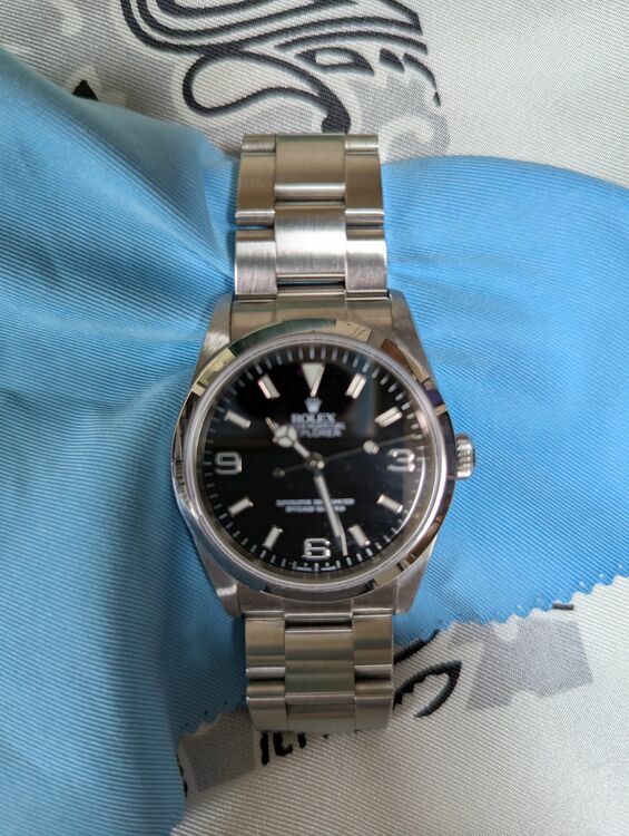 ロレックス エクスプローラー 114270（高級時計）の商品画像 - 査定依頼日：2025年10月4日 - 最高査定価格：930,000円