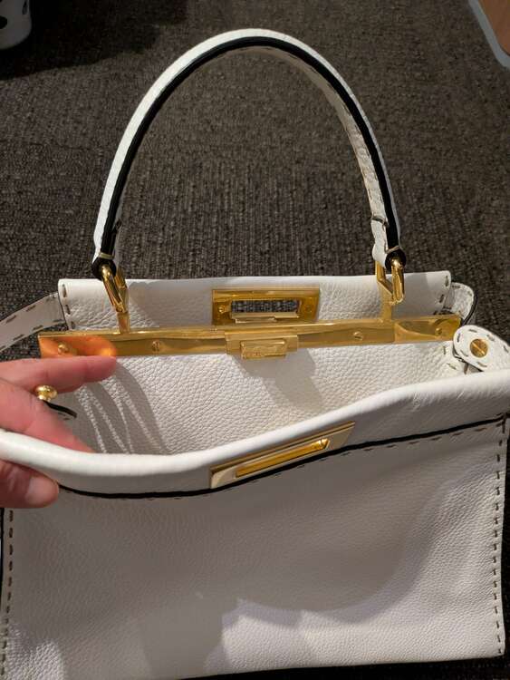 ピーカブー（ブランドバッグ）の商品画像 - 査定依頼日：2025年1月30日 - 最高査定価格：100,000円