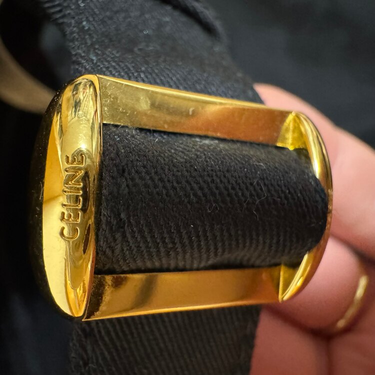 セリーヌ  （ブランドバッグ）の商品画像 - 査定依頼日：2025年3月13日 - 最高査定価格：45,000円