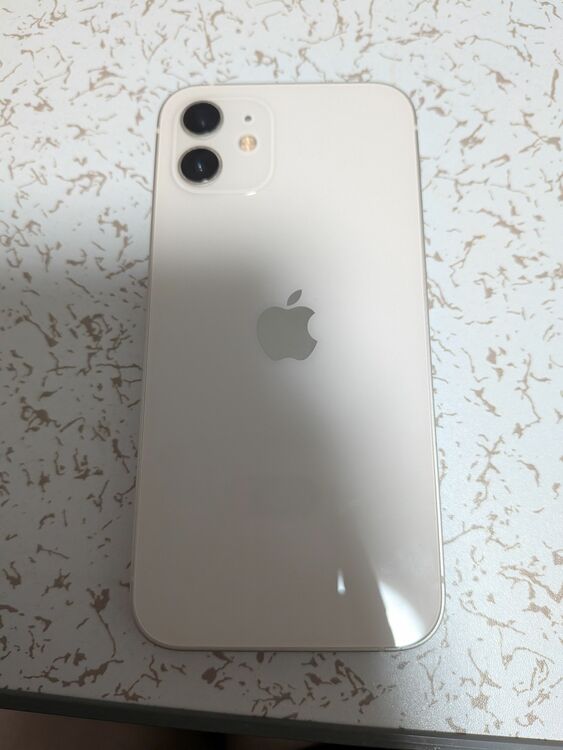 iPhone12 中古品（スマホ）の商品画像 - 査定依頼日：2025年11月1日 - 最高査定価格：18,000円