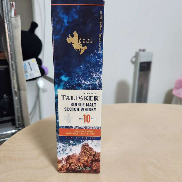 シングルモルト10年（お酒）の商品画像 - 査定依頼日：2025年4月9日 - 最高査定価格：2,500円