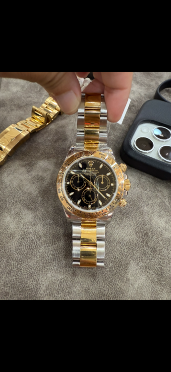 ロレックス デイトナ （高級時計）の商品画像 - 査定依頼日：2026年2月6日 - 最高査定価格：3,250,000円