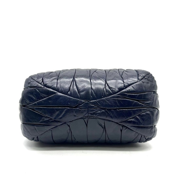 ミュウミュウ  （ブランドバッグ）の商品画像 - 査定依頼日：2026年1月25日 - 最高査定価格：20,000円