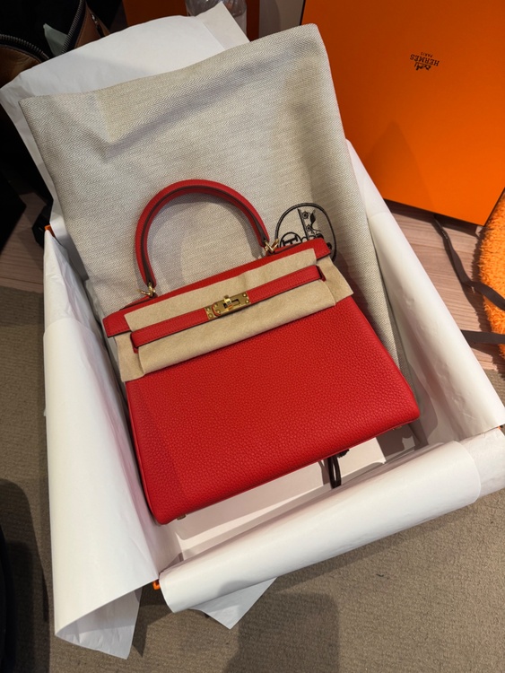 HERMES ケリー（ブランドバッグ）の商品画像 - 査定依頼日：2026年2月8日 - 最高査定価格：2,800,000円