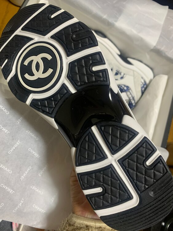 G38299 B19585 NV886（古着・ファッション）の商品画像 - 査定依頼日：2025年2月9日 - 最高査定価格：60,000円