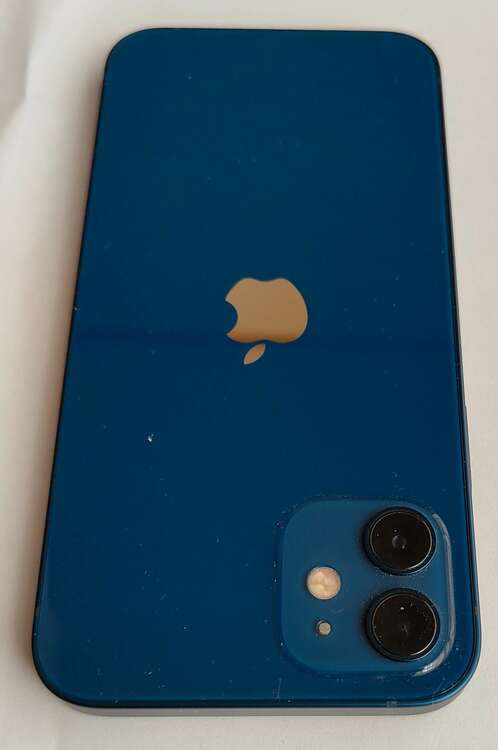 iPhone 12 128GB docomo（スマホ）の商品画像 - 査定依頼日：2025年4月2日 - 最高査定価格：25,000円