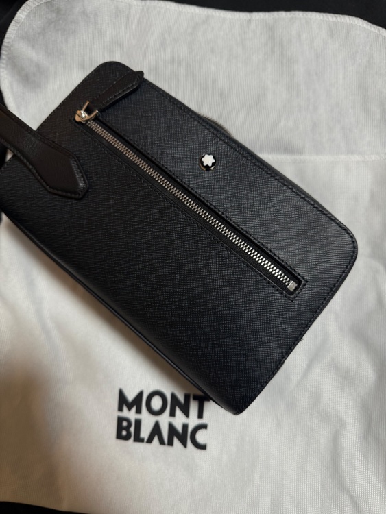 サルトリアル クラッチ MONTBLANC（ブランド財布・小物）の商品画像 - 査定依頼日：2026年1月3日 - 最高査定価格：100,000円