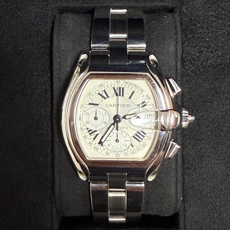 ロードスタークロノグラフ（高級時計）の商品画像 - 査定依頼日：2025年10月2日 - 最高査定価格：630,000円