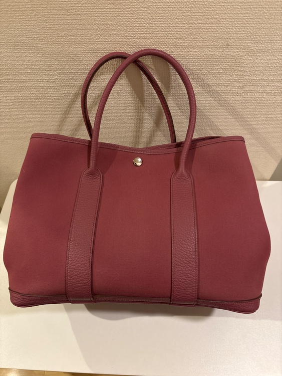 ガーデンパーティーPMトワルオフィシエ（ブランドバッグ）の商品画像 - 査定依頼日：2026年6月9日 - 最高査定価格：200,000円