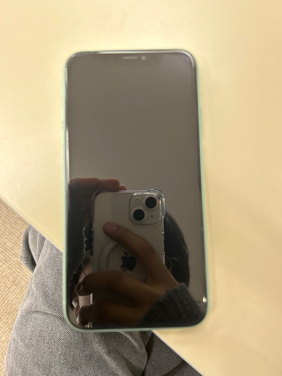 iPhone11 64GB SIMフリー（スマホ）の商品画像 - 査定依頼日：2026年2月9日 - 最高査定価格：16,000円