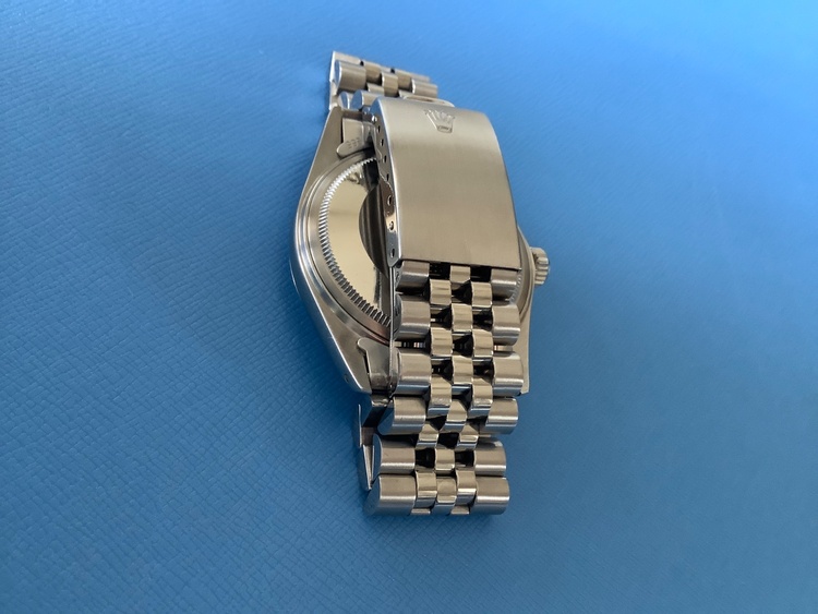 ロレックス デイトジャスト 1601（高級時計）の商品画像 - 査定依頼日：2026年4月2日 - 最高査定価格：800,000円