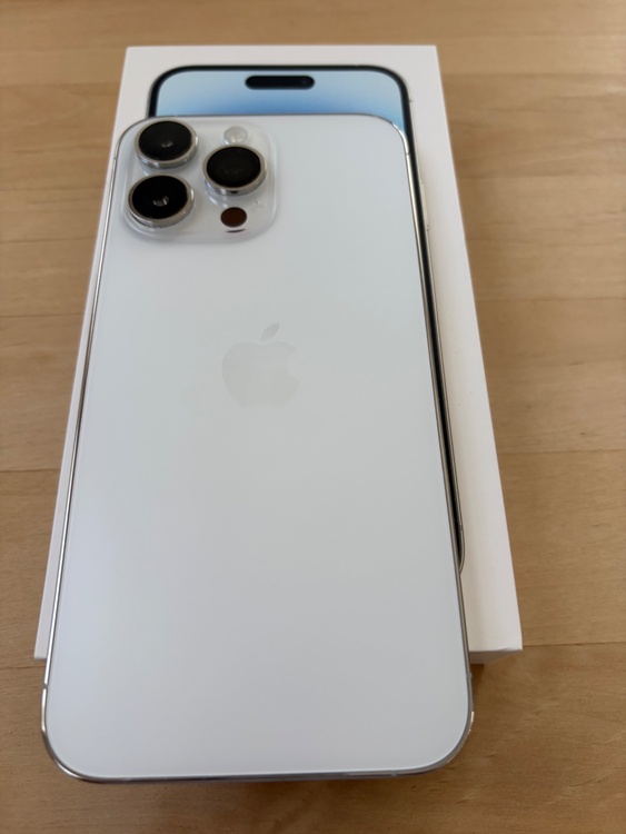 iPhone 14 Pro Max 128GB docomo（スマホ）の商品画像 - 査定依頼日：2026年3月15日 - 最高査定価格：75,000円