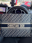 ディオール  （ブランドバッグ）の商品画像 - 査定依頼日：2025年8月4日 - 最高査定価格：200,000円