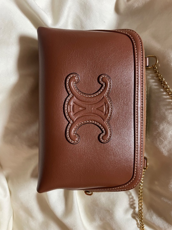 セリーヌ  （ブランドバッグ）の商品画像 - 査定依頼日：2025年12月4日 - 最高査定価格：105,000円