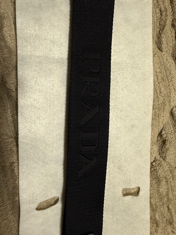 プラダ  （ブランドバッグ）の商品画像 - 査定依頼日：2025年12月24日 - 最高査定価格：121,000円