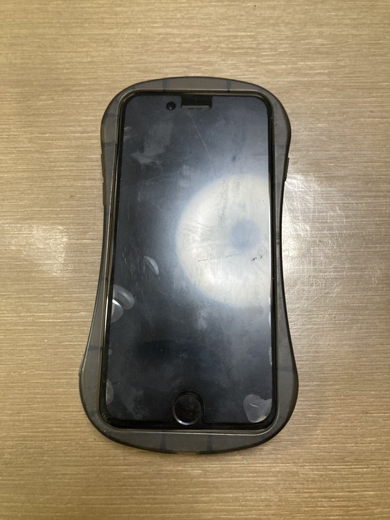 iPhone SE (第 2 世代) 64GB Softbank（スマホ）の商品画像 - 査定依頼日：2026年1月26日 - 最高査定価格：11,000円