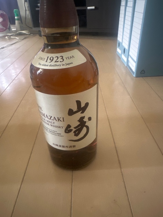 ウイスキー サントリー山崎 （お酒）の商品画像 - 査定依頼日：2026年1月7日 - 最高査定価格：8,500円
