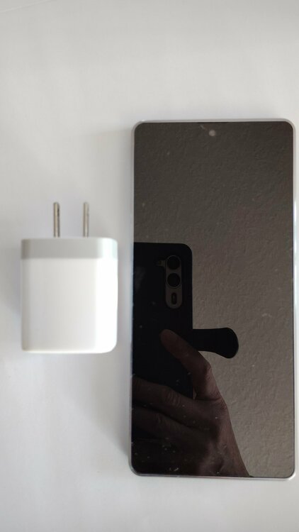 AQUOS zero6 【Softbank】AQUOS zero6 A102SH （スマホ）の商品画像 - 査定依頼日：2026年3月15日 - 最高査定価格：3,000円