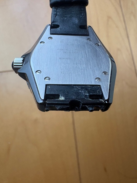 シャネル J12 （高級時計）の商品画像 - 査定依頼日：2025年12月2日 - 最高査定価格：180,000円