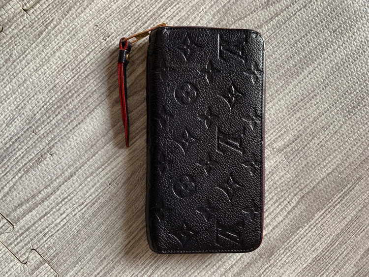 アンプラント　マリーヌルージュ　M62121（ブランド財布・小物）の商品画像 - 査定依頼日：2025年6月13日 - 最高査定価格：18,000円