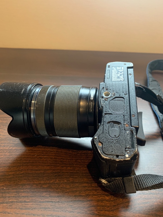 OM-D（カメラ）の商品画像 - 査定依頼日：2026年2月11日 - 最高査定価格：5,000円