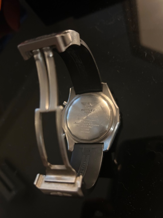 ブライトリング　ベントレー（高級時計）の商品画像 - 査定依頼日：2025年6月30日 - 最高査定価格：450,000円
