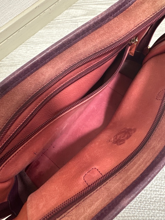 ロエベ　アマソナ　スエードバッグ（ブランドバッグ）の商品画像 - 査定依頼日：2025年11月29日 - 最高査定価格：40,000円