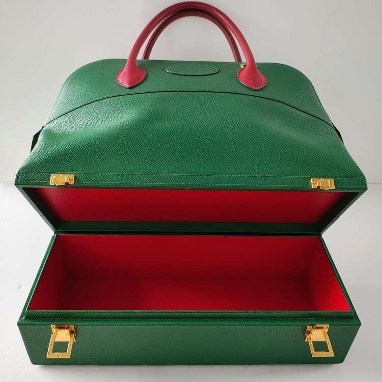 マクファーソン（ブランドバッグ）の商品画像 - 査定依頼日：2025年4月11日 - 最高査定価格：230,000円