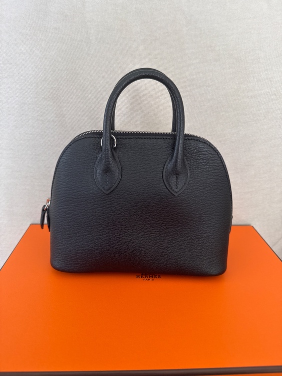 エルメス ボリード （ブランドバッグ）の商品画像 - 査定依頼日：2026年3月10日 - 最高査定価格：900,000円