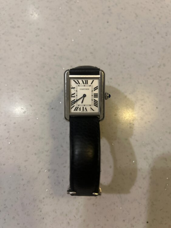 カルティエ タンク （高級時計）の商品画像 - 査定依頼日：2025年2月21日 - 最高査定価格：350,000円