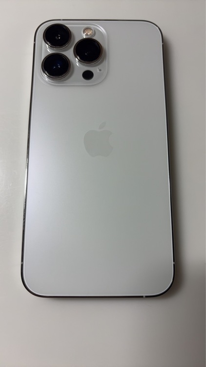 iPhone 13 Pro 128GB docomo（スマホ）の商品画像 - 査定依頼日：2026年3月20日 - 最高査定価格：46,000円