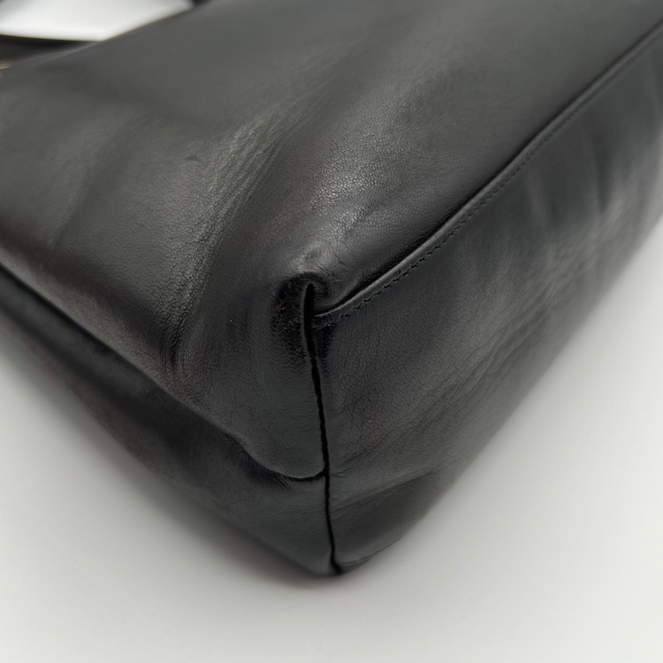 シャネル チェーントートバッグ ブラック（ブランドバッグ）の商品画像 - 査定依頼日：2025年11月28日 - 最高査定価格：150,000円