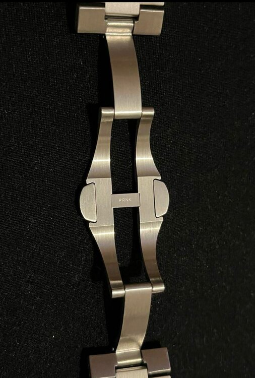 純正ステンレスベルト（高級時計）の商品画像 - 査定依頼日：2025年4月7日 - 最高査定価格：100,000円