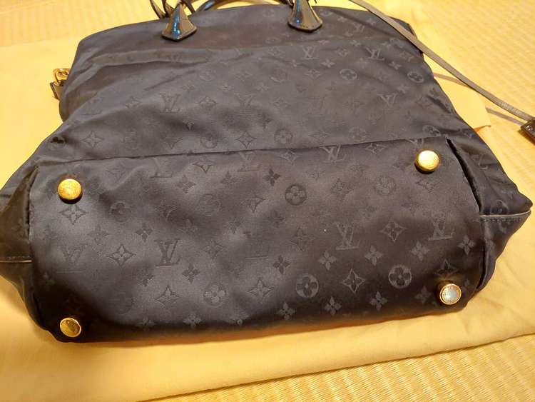 忘れました（ブランドバッグ）の商品画像 - 査定依頼日：2022年9月21日 - 最高査定価格：71,000円