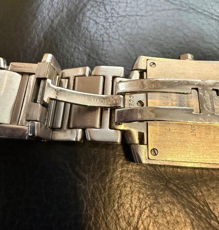 カルティエ　タンク（高級時計）の商品画像 - 査定依頼日：2026年3月8日 - 最高査定価格：580,000円