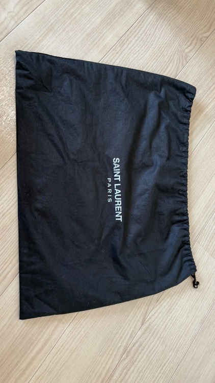 サックドジュールスモール（ブランドバッグ）の商品画像 - 査定依頼日：2026年2月7日 - 最高査定価格：130,000円