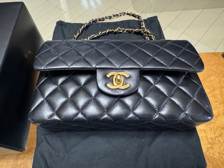 シャネル マトラッセ （ブランドバッグ）の商品画像 - 査定依頼日：2025年12月28日 - 最高査定価格：500,000円