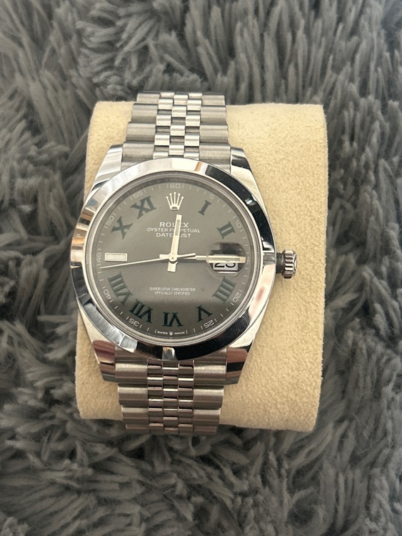 ロレックス デイトジャスト 12630（高級時計）の商品画像 - 査定依頼日：2026年1月9日 - 最高査定価格：1,700,000円