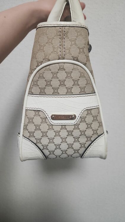 セリーヌ  （ブランドバッグ）の商品画像 - 査定依頼日：2025年6月15日 - 最高査定価格：30,000円