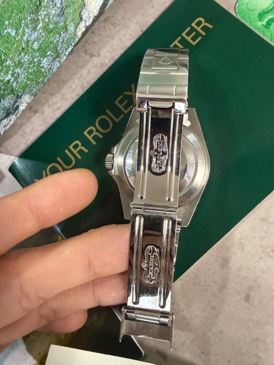 ロレックス サブマリーナー 14060（高級時計）の商品画像 - 査定依頼日：2026年2月19日 - 最高査定価格：1,600,000円