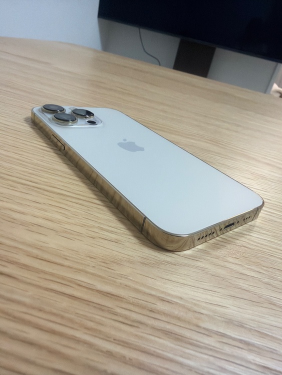 iPhone iPhone 13 Pro 128GB Softbank（スマホ）の商品画像 - 査定依頼日：2026年9月30日 - 最高査定価格：47,000円
