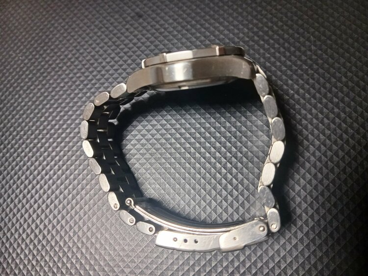 プロフェッショナル200m（高級時計）の商品画像 - 査定依頼日：2026年1月19日 - 最高査定価格：20,000円