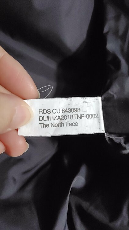 ノースフェイスヌプシ（古着・ファッション）の商品画像 - 査定依頼日：2026年4月4日 - 最高査定価格：6,500円