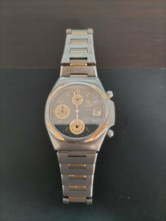 タグホイヤー その他 クロノグラフ 225.206 デイト 100m防水 黒 ブラック TI チタン（高級時計）の商品画像 - 査定依頼日：2026年1月21日 - 最高査定価格：70,000円