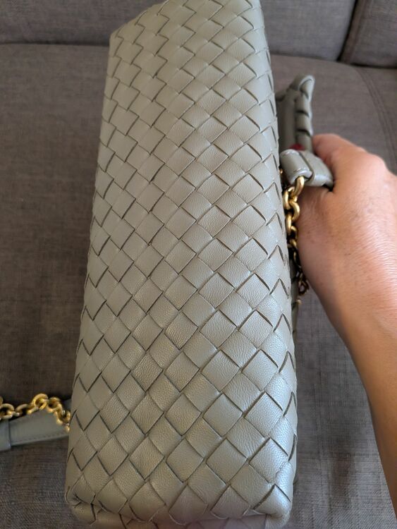 ボッテガ・ヴェネタ  （ブランドバッグ）の商品画像 - 査定依頼日：2025年12月3日 - 最高査定価格：80,000円