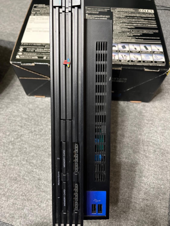 SCPH-50000NB（ゲーム機本体・ゲームソフト）の商品画像 - 査定依頼日：2025年6月8日 - 最高査定価格：2,500円