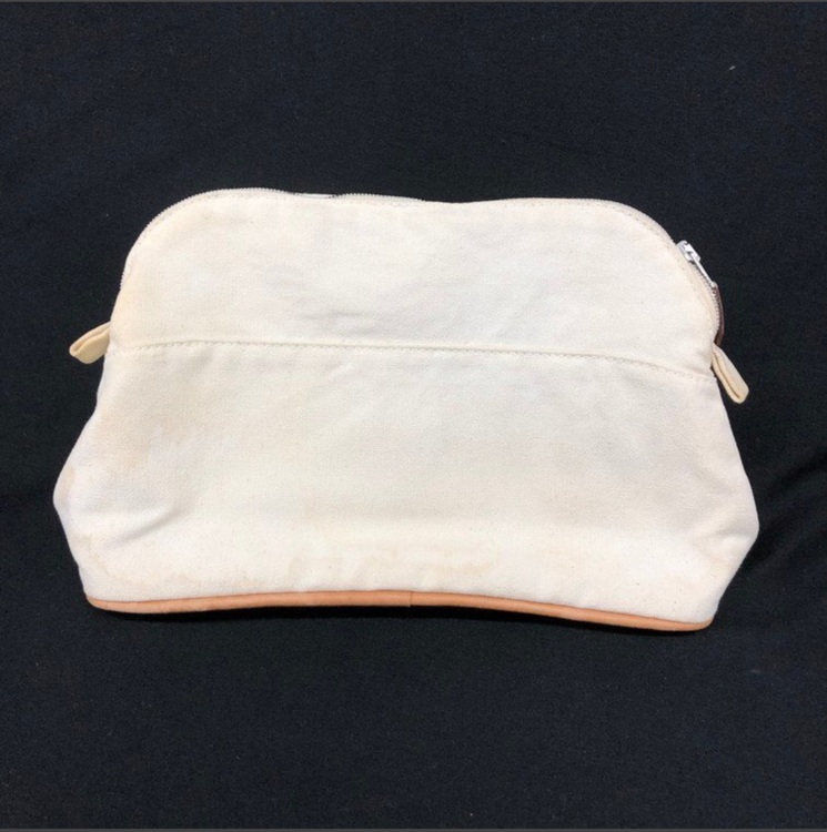 HERMES エルメス ポーチ【DFAB9036】（ブランド財布・小物）の商品画像 - 査定依頼日：2025年6月22日 - 最高査定価格：5,000円