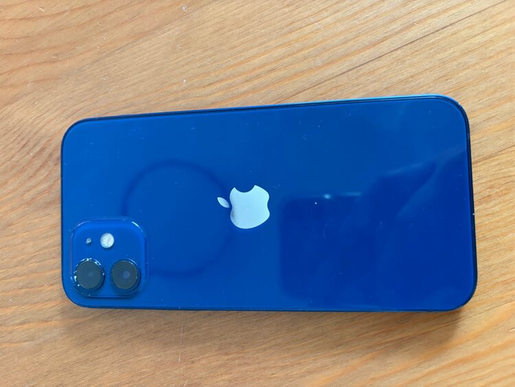 iPhone iPhone 12 64GB SIMフリー（スマホ）の商品画像 - 査定依頼日：2026年7月4日 - 最高査定価格：20,000円