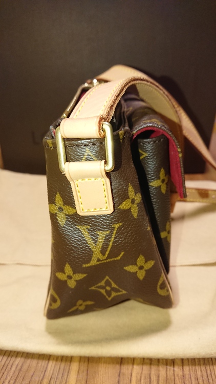 ビバシティPM（ブランドバッグ）の商品画像 - 査定依頼日：2022年5月18日 - 最高査定価格：88,000円